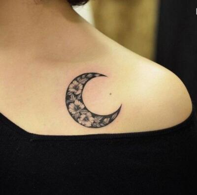 tattoo moon (4)