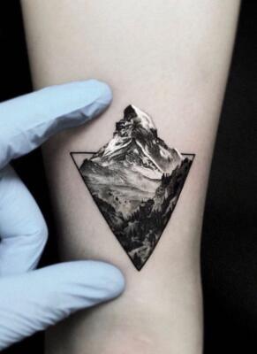 tattoo mountains (10)