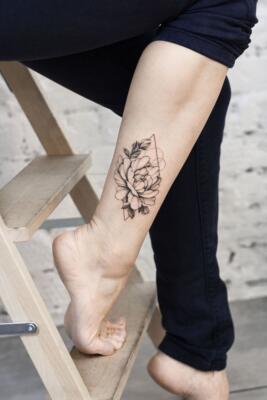 tattoo on the shin (5)