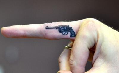 tattoo pistol (10)