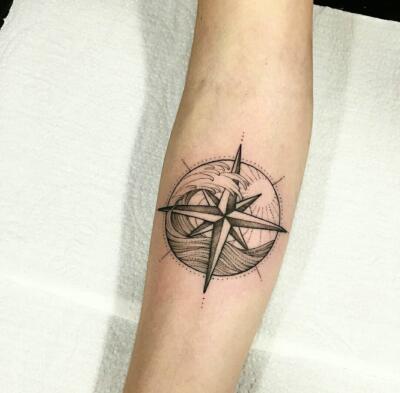 tattoo wind rose (3)