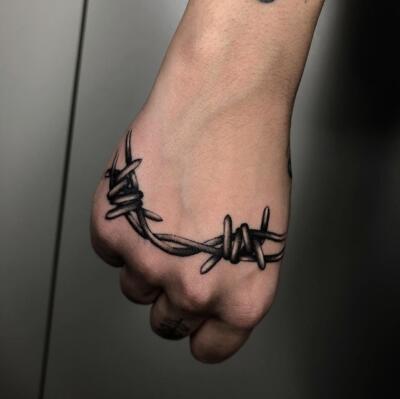 hand tattoo (8)