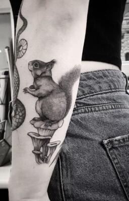 squirrel tattoo (1)