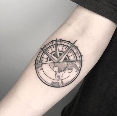 tattoo wind rose (1)